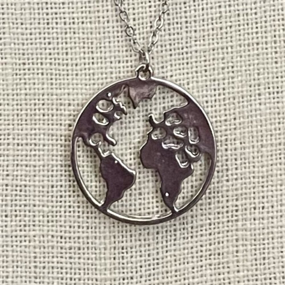 World Map Disk Necklace - Silver